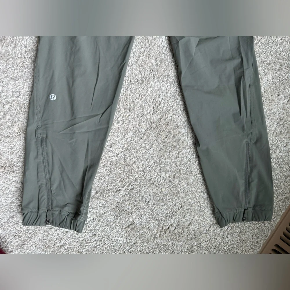 Women’s Lululemon Adapted State High Rise Jogger in Grey Sage - Picture 10 of 11